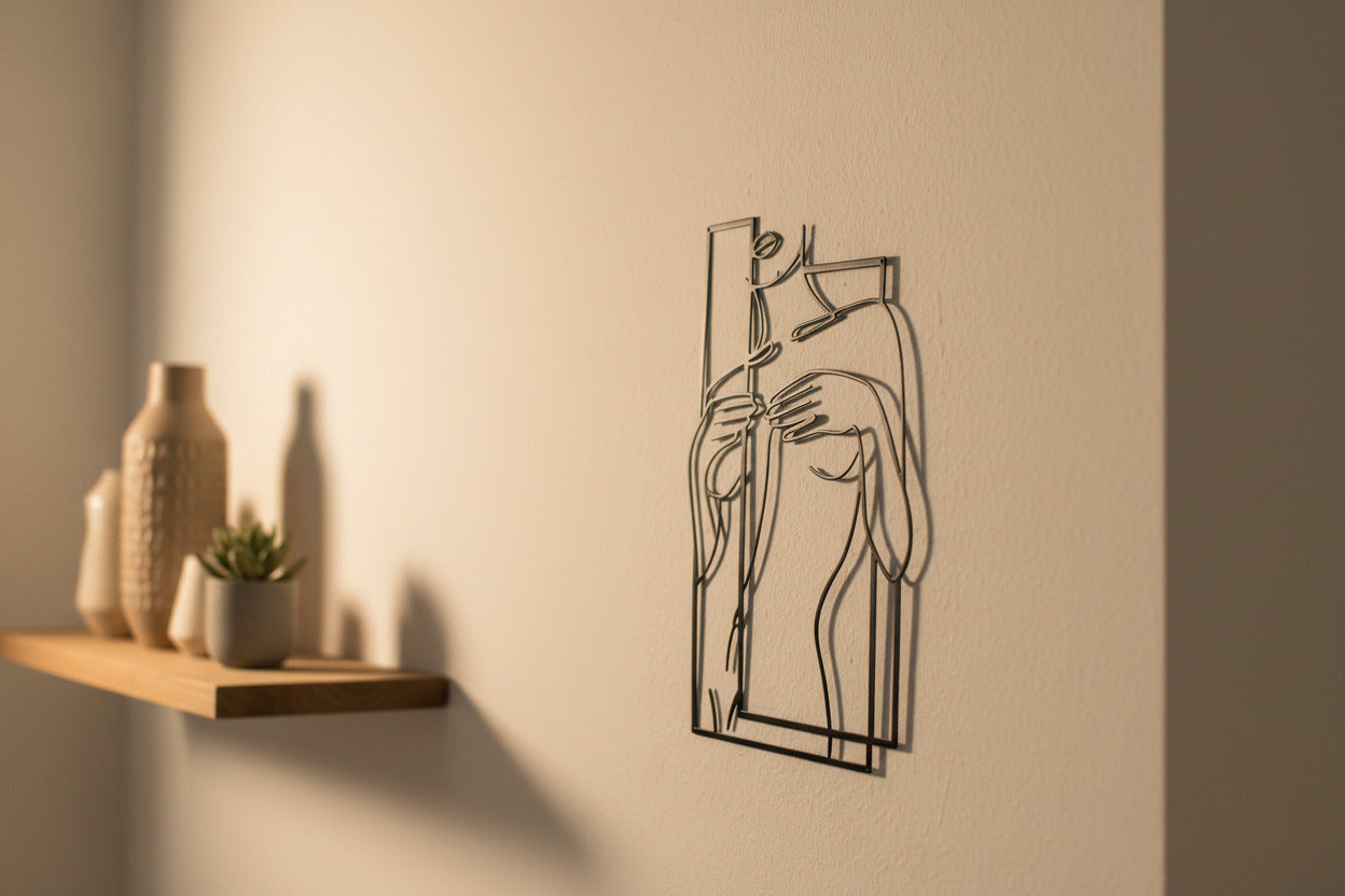 Wandkunst Metall "verdeckte Brüste"